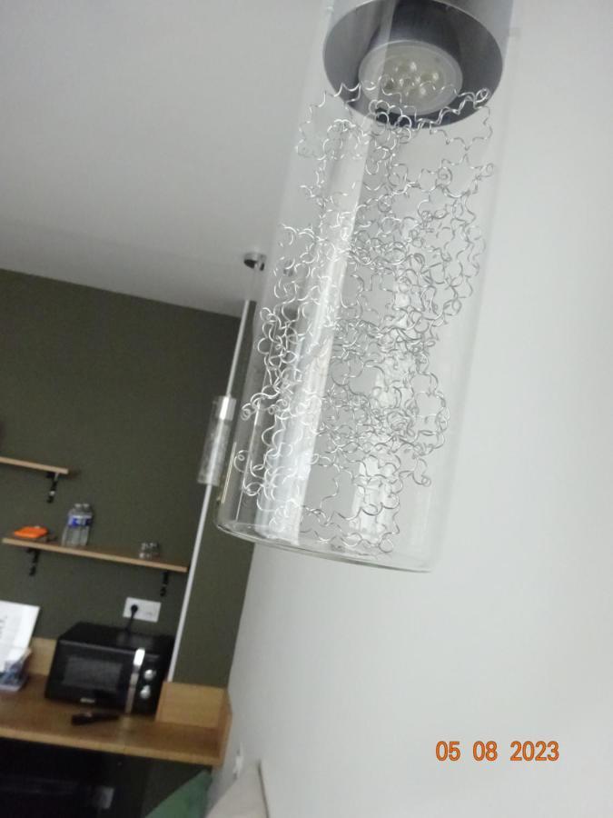 Dandy - Chambre Tout Confort Centre-Ville 诺让勒罗特鲁 外观 照片