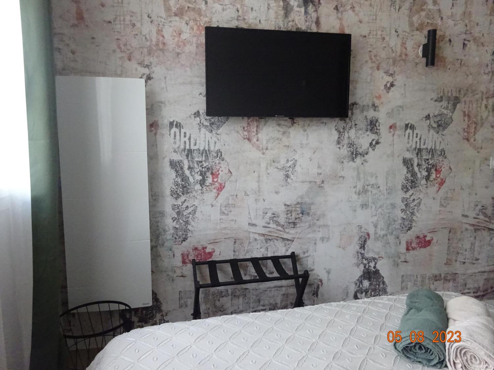 Dandy - Chambre Tout Confort Centre-Ville 诺让勒罗特鲁 外观 照片